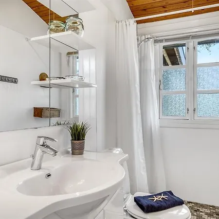 Hébergement de vacances Charming Little Roslev