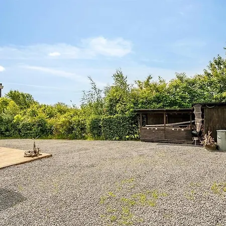 Charming Little * Roslev